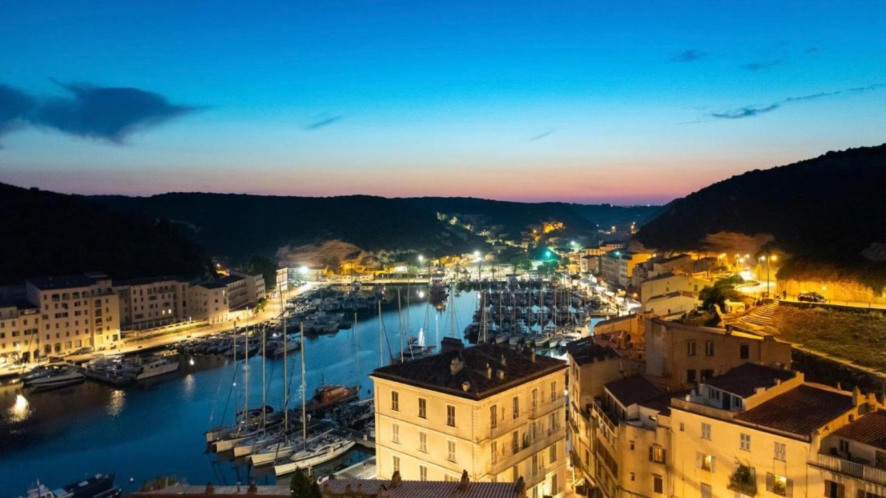 Apartment Port Bonifacio